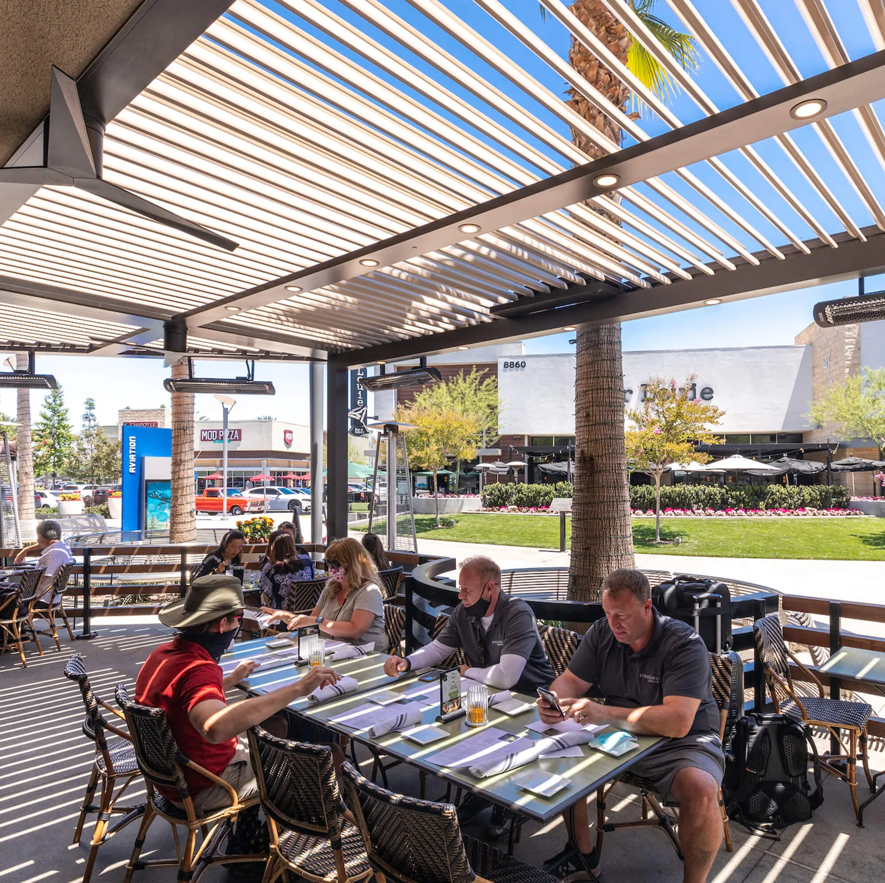 Pergola for restaurant terrace